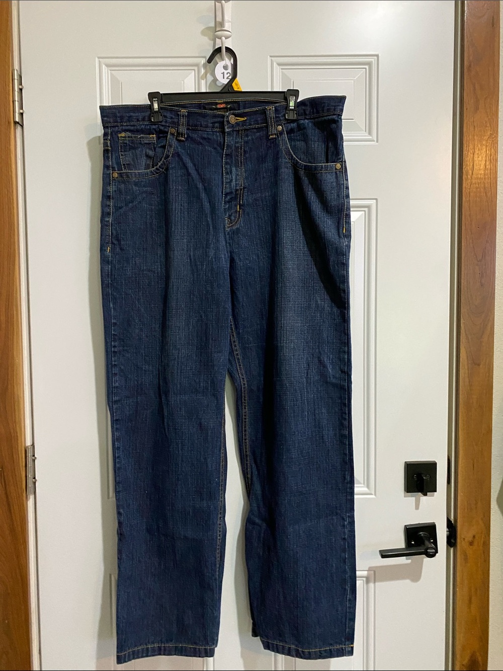Men's Straight Dark Blue Denim Jeans corked jeans